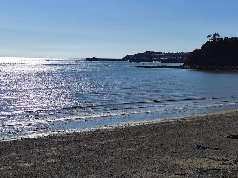 Studio Avec Vue Sur Mer A Granville. Plage A 3 Min Luaran gambar